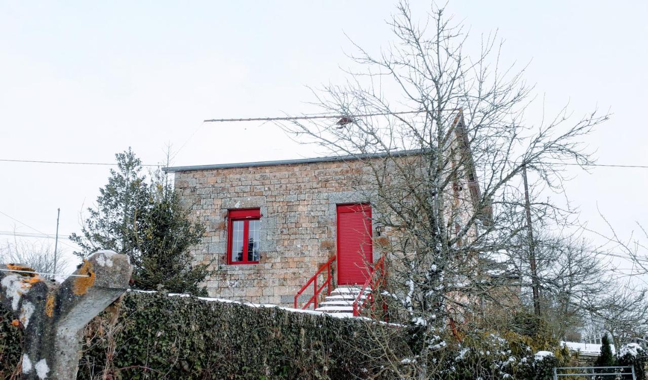 Le Gite Du Jardinier Saint-Martin-l'Aiguillon Exterior photo